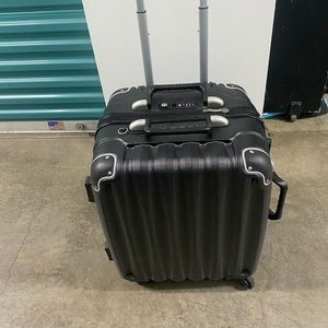VineGarde ValisePetite wine luggage black